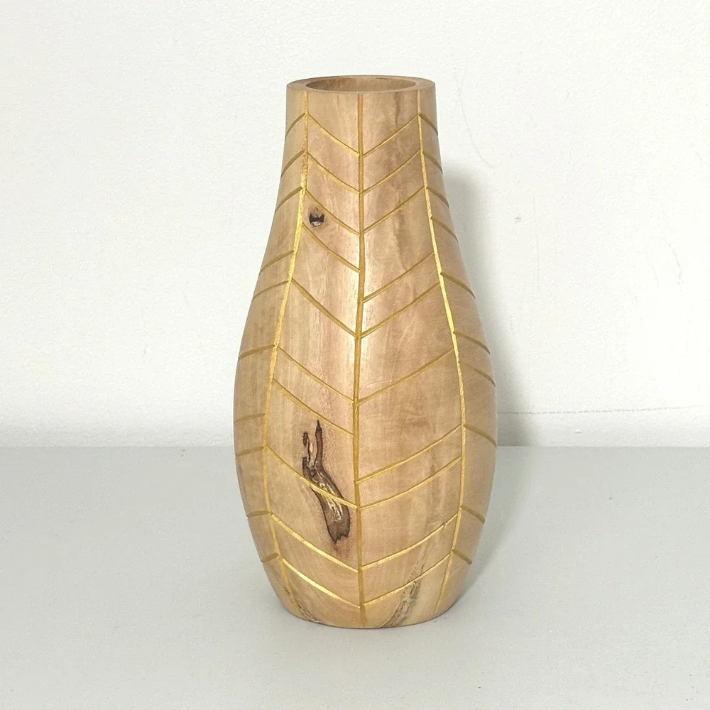 Hand Carved Mango Wood Vase Gold Leaf Pattern 12